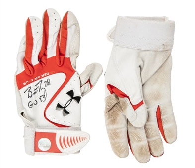2013 Buster Posey Game Worn and Signed Batting Gloves (Lojo)